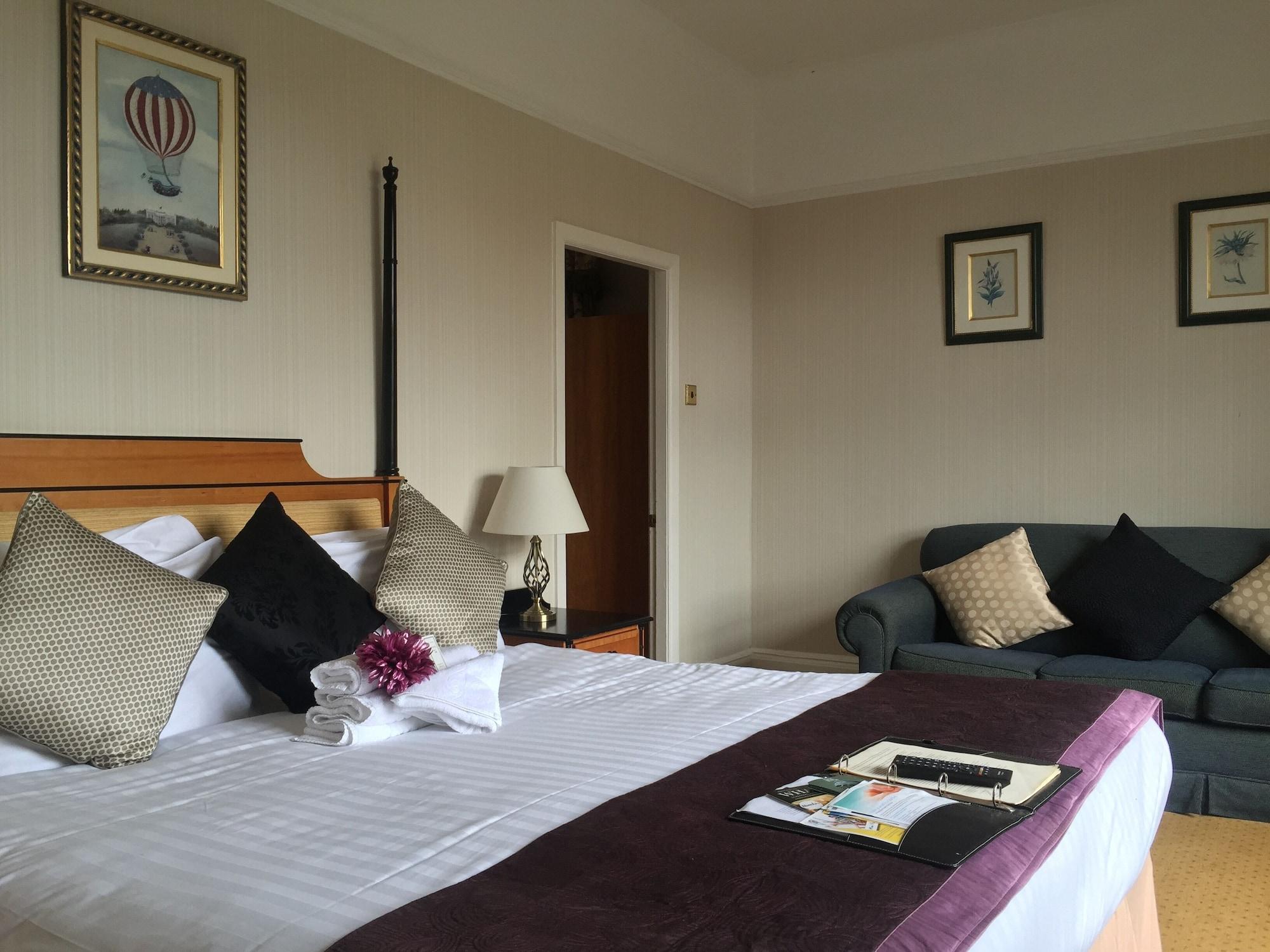 บรูค โมลลิงตั้น บานาสเตอร์ โฮเต็ล แอนด์ สปา Hotel เชสเตอร์ ภายนอก รูปภาพ
