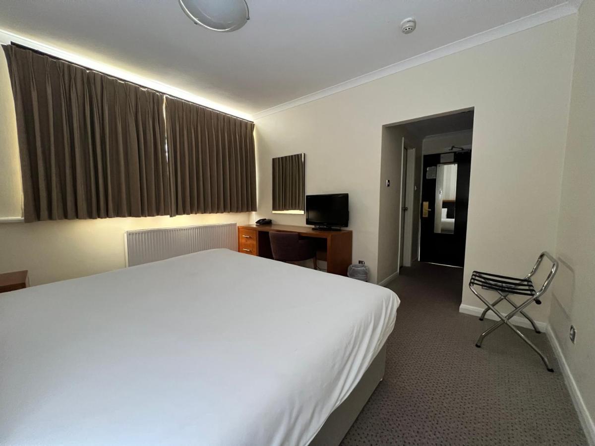 บรูค โมลลิงตั้น บานาสเตอร์ โฮเต็ล แอนด์ สปา Hotel เชสเตอร์ ภายนอก รูปภาพ