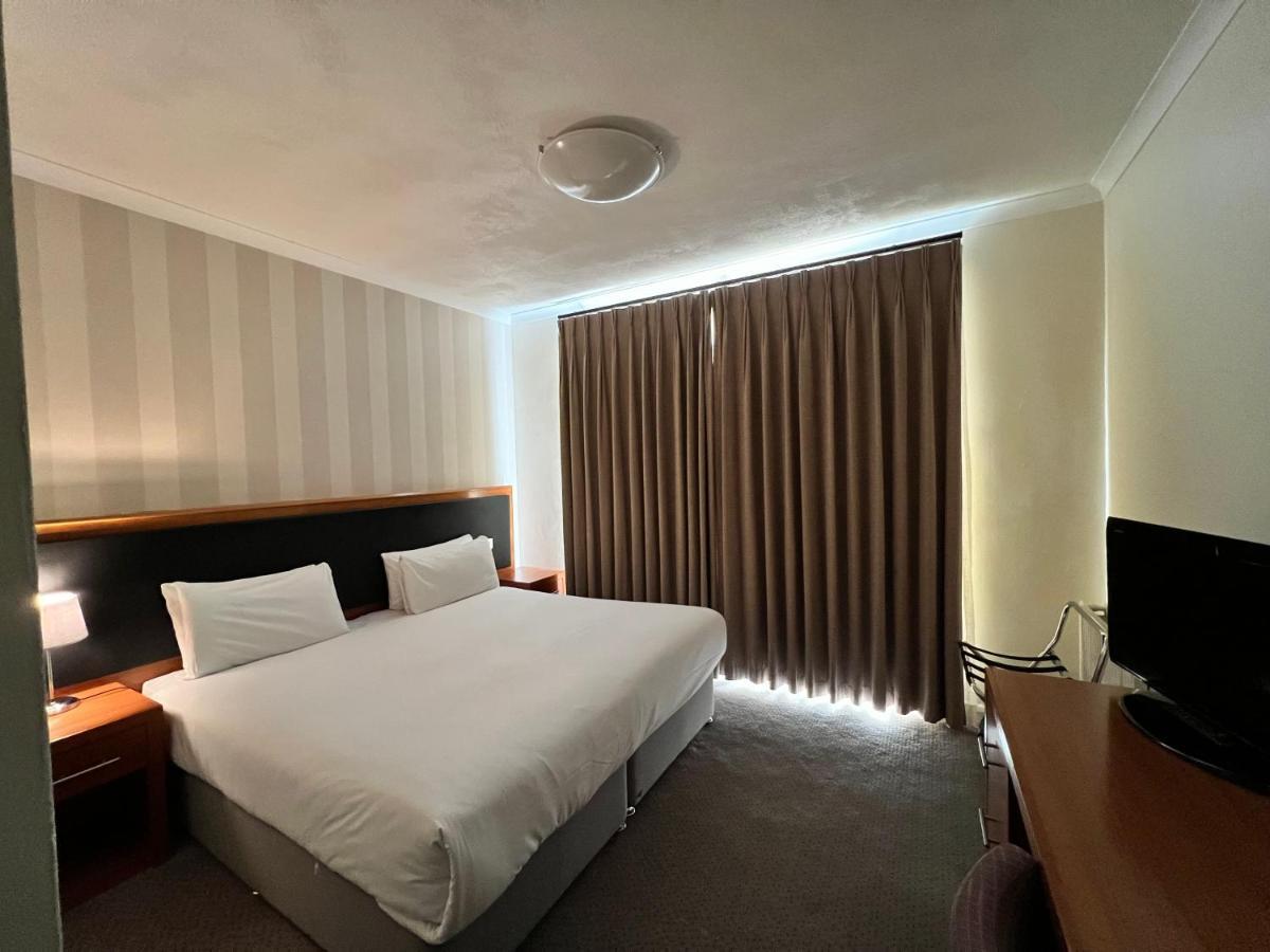 บรูค โมลลิงตั้น บานาสเตอร์ โฮเต็ล แอนด์ สปา Hotel เชสเตอร์ ภายนอก รูปภาพ