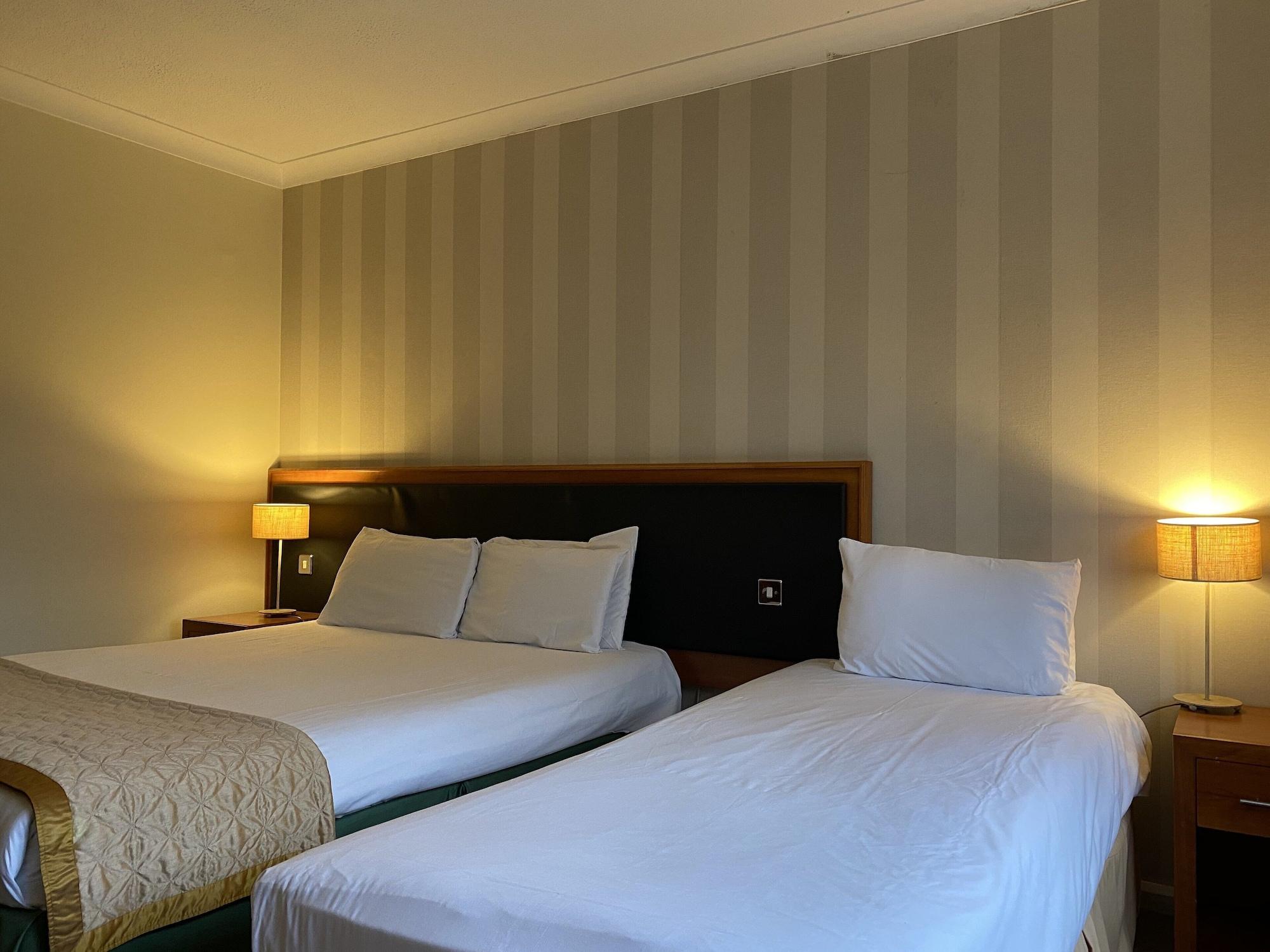 บรูค โมลลิงตั้น บานาสเตอร์ โฮเต็ล แอนด์ สปา Hotel เชสเตอร์ ภายนอก รูปภาพ